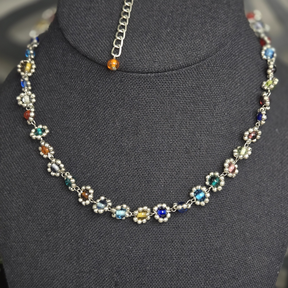 Minimalist Multi-color Floral Bead Necklace